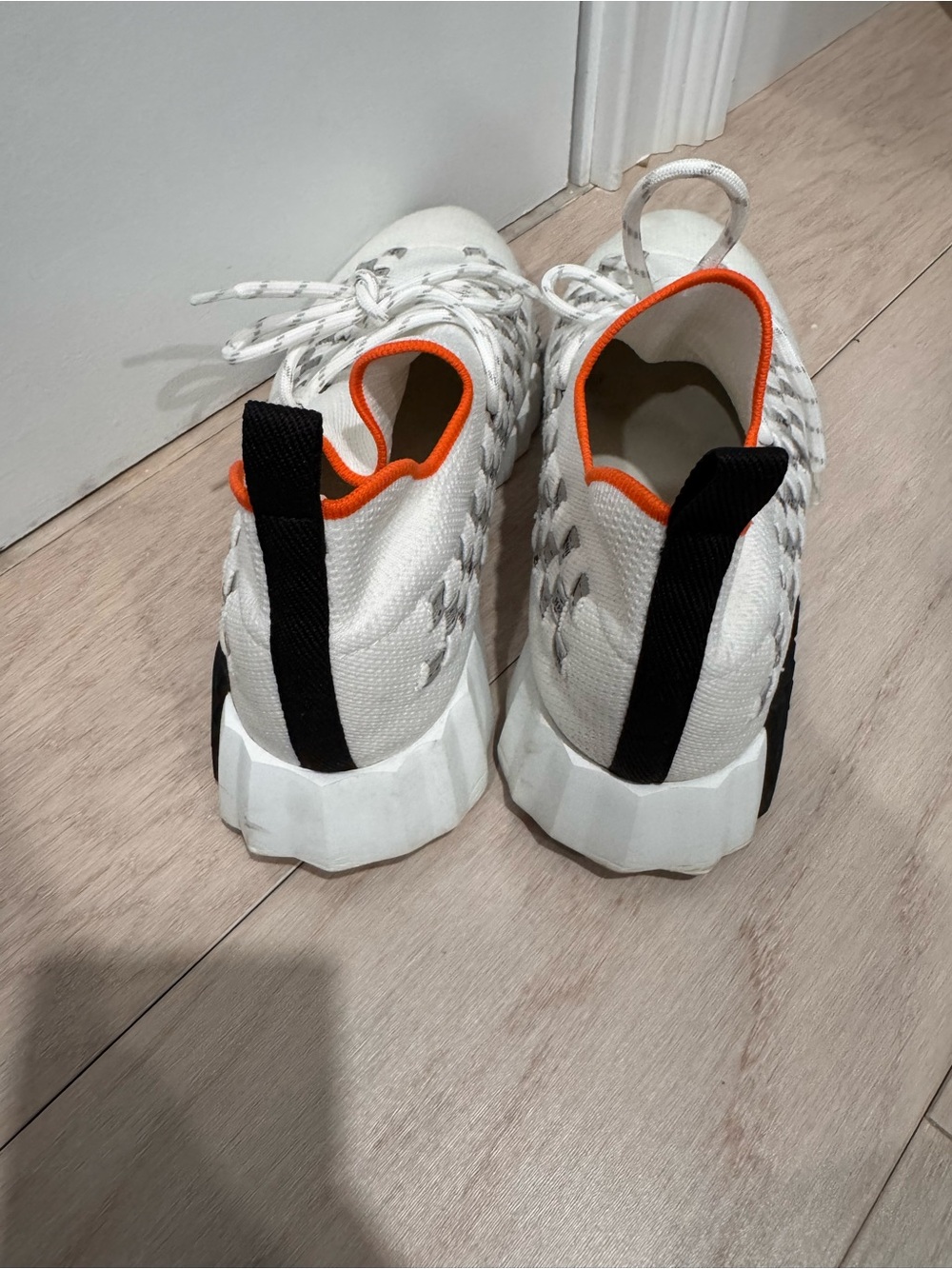 Hermes Cream Knit Sneakers with Orange Trim - Picture 4 of 9